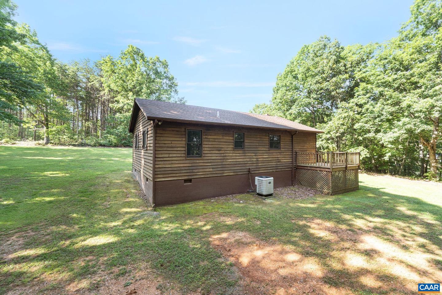 406 GREEN MEADOW LN, SCOTTSVILLE, Virginia 24590, 3 Bedrooms Bedrooms, ,1 BathroomBathrooms,Residential,For sale,406 GREEN MEADOW LN,665404 MLS # 665404