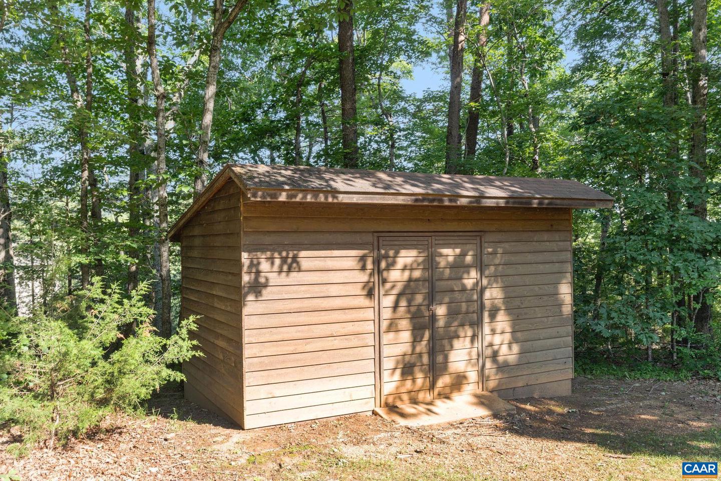 406 GREEN MEADOW LN, SCOTTSVILLE, Virginia 24590, 3 Bedrooms Bedrooms, ,1 BathroomBathrooms,Residential,For sale,406 GREEN MEADOW LN,665404 MLS # 665404