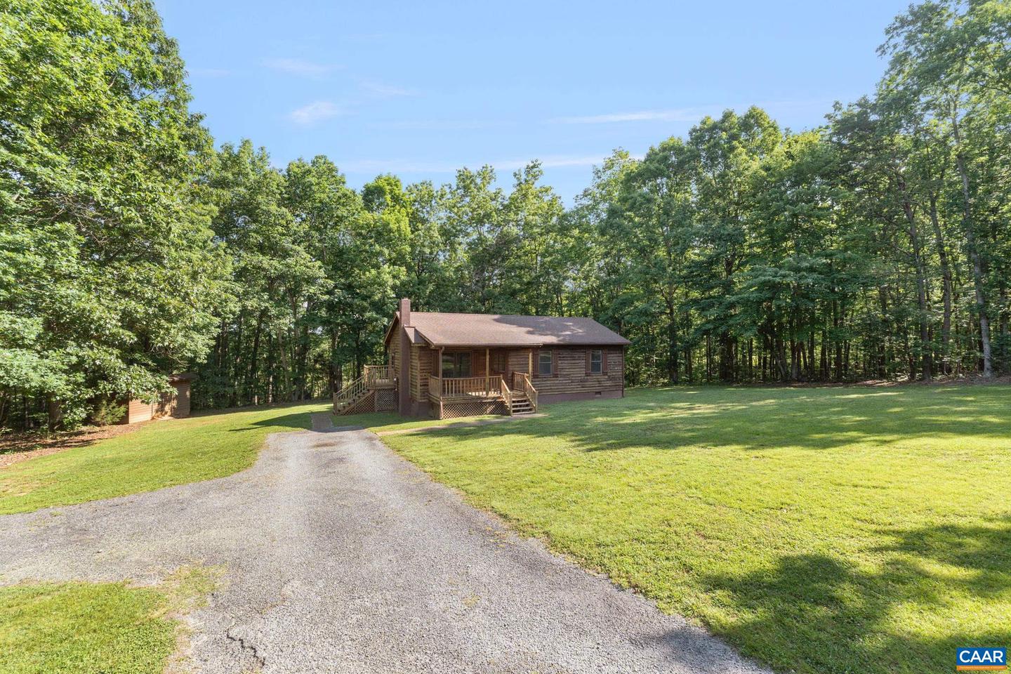 406 GREEN MEADOW LN, SCOTTSVILLE, Virginia 24590, 3 Bedrooms Bedrooms, ,1 BathroomBathrooms,Residential,For sale,406 GREEN MEADOW LN,665404 MLS # 665404
