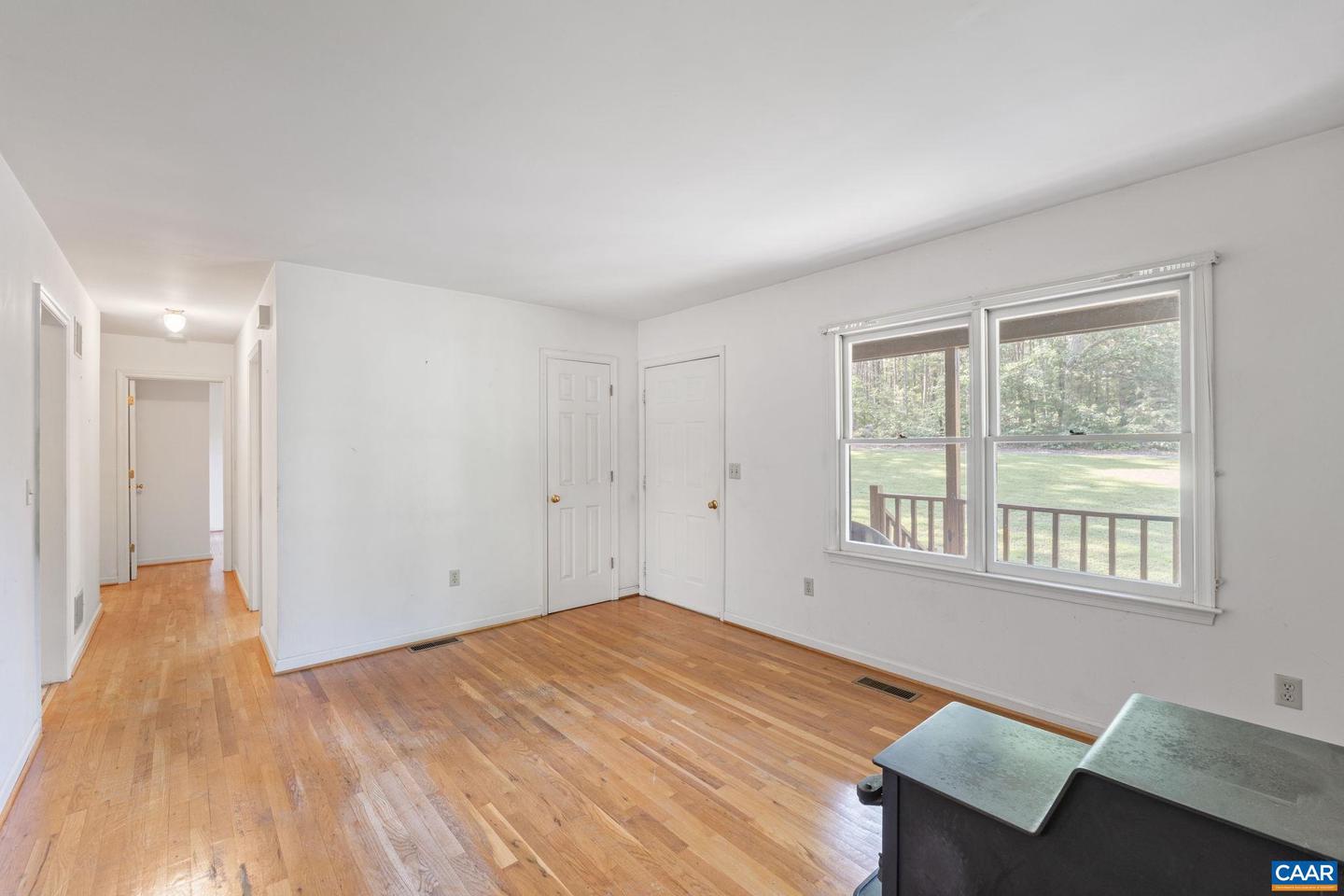 406 GREEN MEADOW LN, SCOTTSVILLE, Virginia 24590, 3 Bedrooms Bedrooms, ,1 BathroomBathrooms,Residential,For sale,406 GREEN MEADOW LN,665404 MLS # 665404