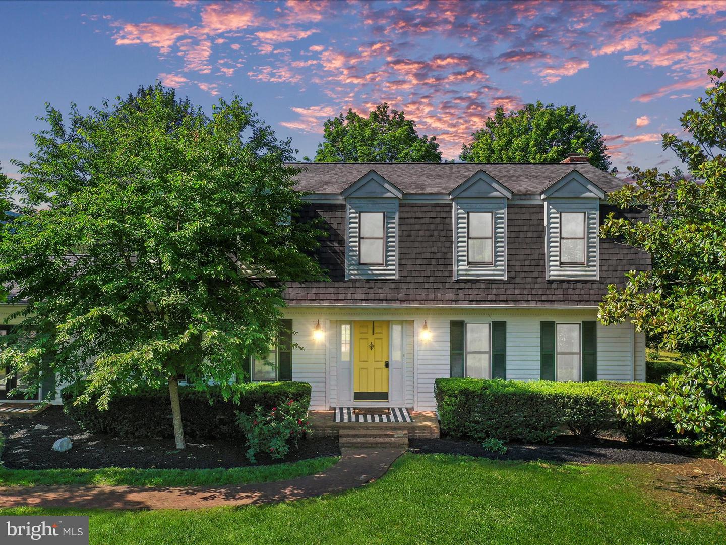7515 STONEWALL JACKSON HWY, FRONT ROYAL, Virginia 22630, 4 Bedrooms Bedrooms, ,3 BathroomsBathrooms,Farm,For sale,7515 STONEWALL JACKSON HWY,VAWR2011364 MLS # VAWR2011364