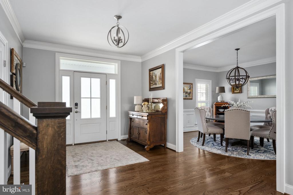 10605 SPRINGVALE LN, SPOTSYLVANIA, Virginia 22551, 5 Bedrooms Bedrooms, ,5 BathroomsBathrooms,Residential,10605 SPRINGVALE LN,VASP2031872 MLS # VASP2031872