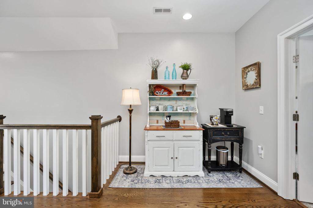 10605 SPRINGVALE LN, SPOTSYLVANIA, Virginia 22551, 5 Bedrooms Bedrooms, ,5 BathroomsBathrooms,Residential,10605 SPRINGVALE LN,VASP2031872 MLS # VASP2031872