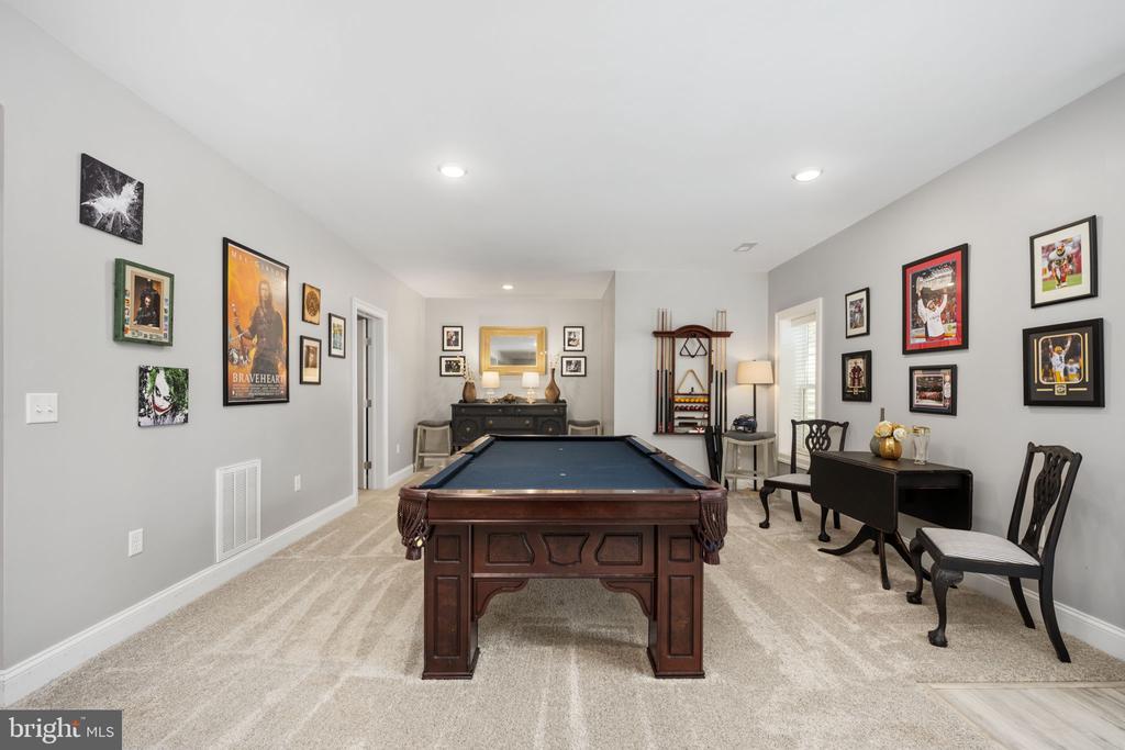 10605 SPRINGVALE LN, SPOTSYLVANIA, Virginia 22551, 5 Bedrooms Bedrooms, ,5 BathroomsBathrooms,Residential,10605 SPRINGVALE LN,VASP2031872 MLS # VASP2031872