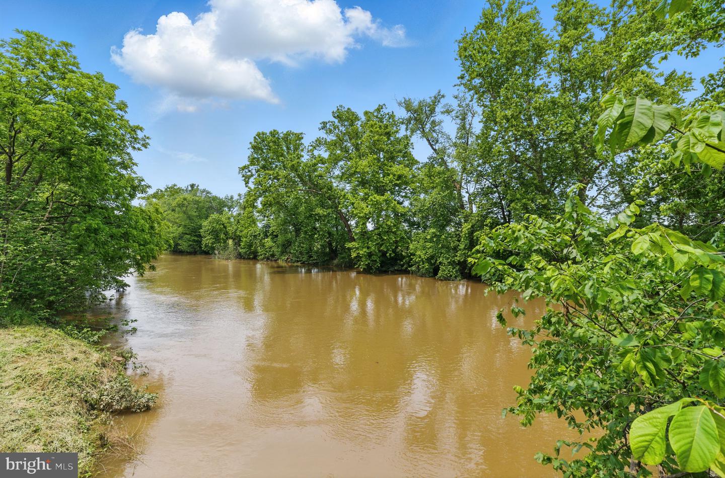 LOT 160 POTOMAC DR, ASHBURN, Virginia 20147, ,Land,For sale,LOT 160 POTOMAC DR,VALO2098918 MLS # VALO2098918