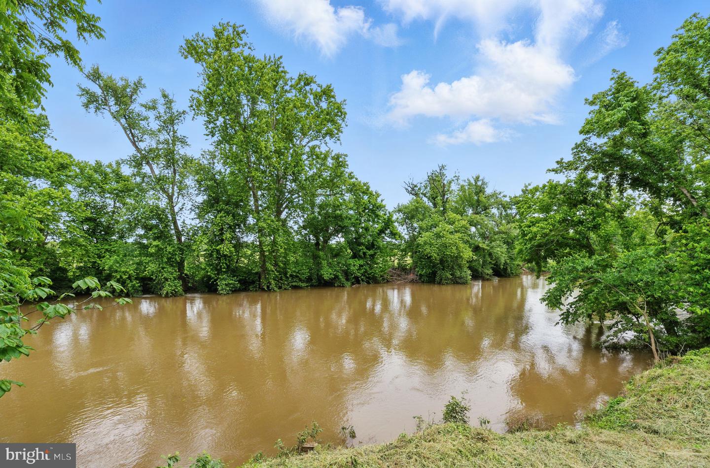 LOT 160 POTOMAC DR, ASHBURN, Virginia 20147, ,Land,For sale,LOT 160 POTOMAC DR,VALO2098918 MLS # VALO2098918