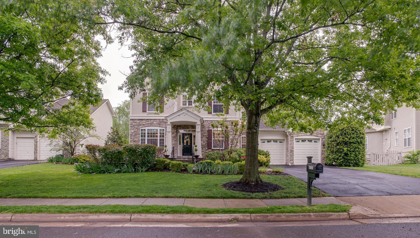6735 ECKERT CT, WARRENTON, Virginia 20187, 5 Bedrooms Bedrooms, ,3 BathroomsBathrooms,Residential,For sale,6735 ECKERT CT,VAFQ2015614 MLS # VAFQ2015614