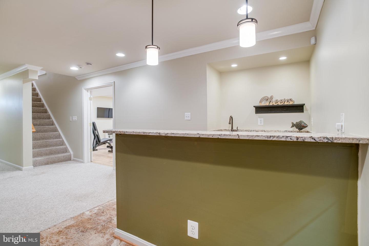 6735 ECKERT CT, WARRENTON, Virginia 20187, 5 Bedrooms Bedrooms, ,3 BathroomsBathrooms,Residential,For sale,6735 ECKERT CT,VAFQ2015614 MLS # VAFQ2015614