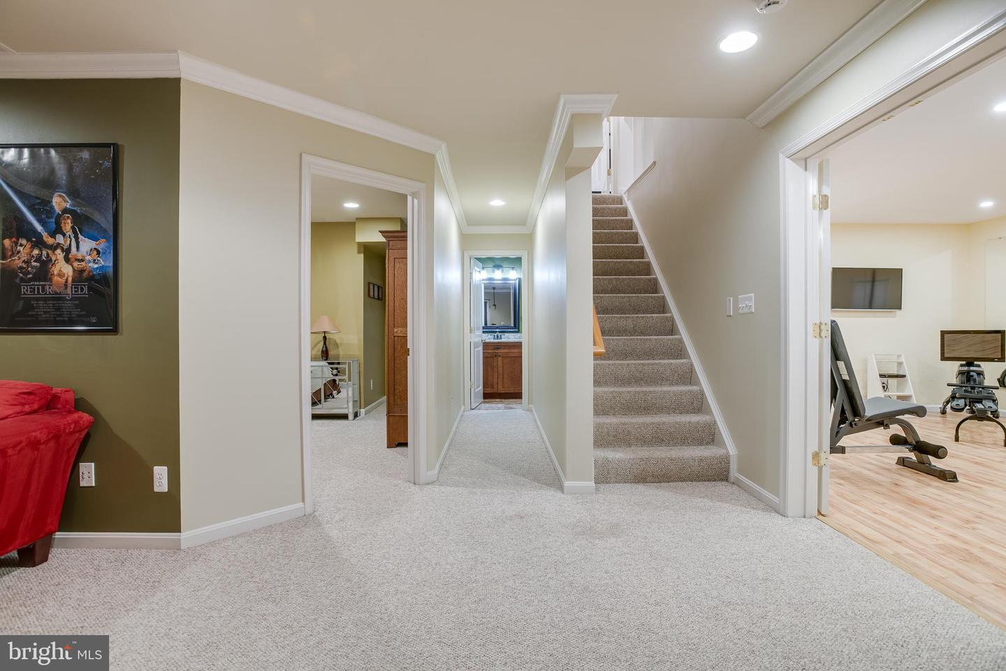6735 ECKERT CT, WARRENTON, Virginia 20187, 5 Bedrooms Bedrooms, ,3 BathroomsBathrooms,Residential,For sale,6735 ECKERT CT,VAFQ2015614 MLS # VAFQ2015614