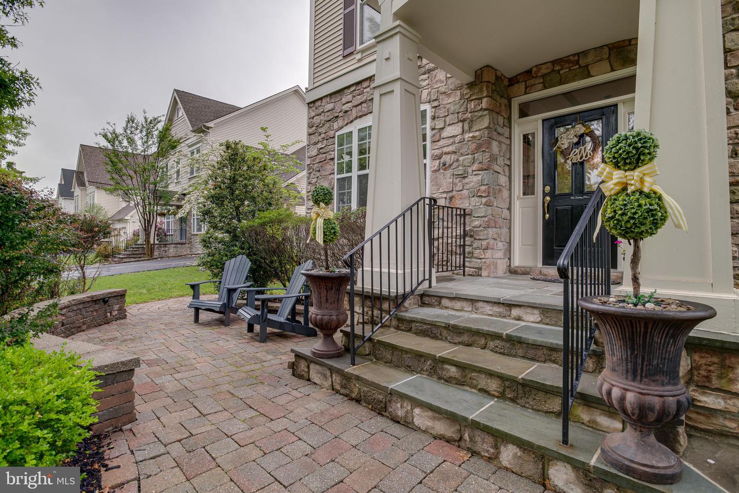 6735 ECKERT CT, WARRENTON, Virginia 20187, 5 Bedrooms Bedrooms, ,3 BathroomsBathrooms,Residential,For sale,6735 ECKERT CT,VAFQ2015614 MLS # VAFQ2015614