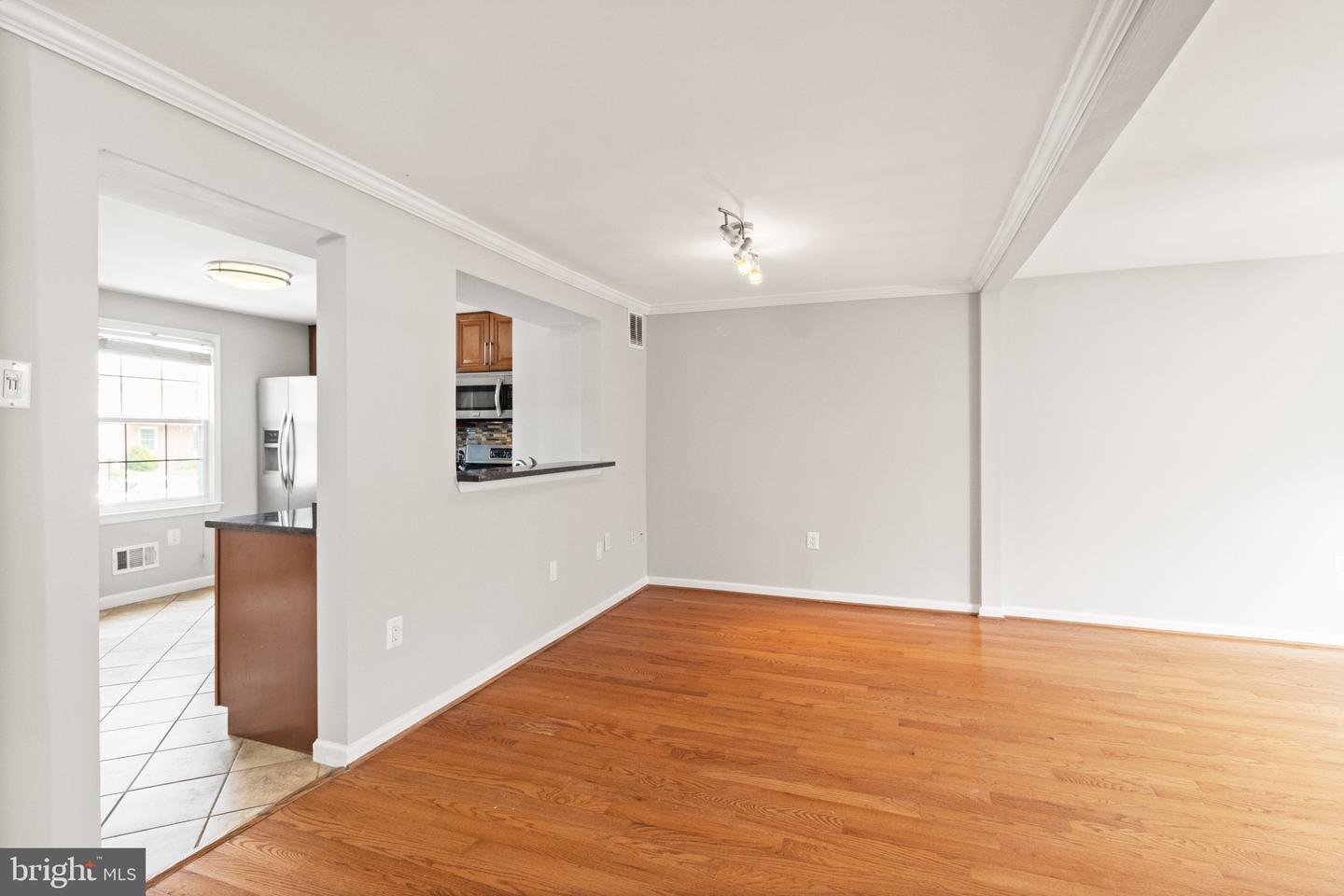 8042 SAINT ANNES CT, ALEXANDRIA, Virginia 22309, 3 Bedrooms Bedrooms, ,3 BathroomsBathrooms,Residential,For sale,8042 SAINT ANNES CT,VAFX2227768 MLS # VAFX2227768