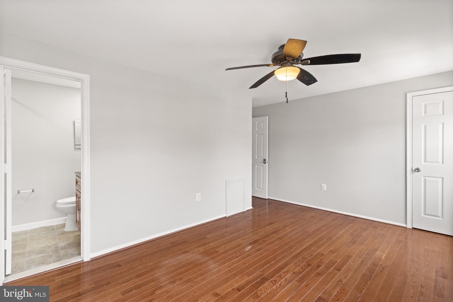 8042 SAINT ANNES CT, ALEXANDRIA, Virginia 22309, 3 Bedrooms Bedrooms, ,3 BathroomsBathrooms,Residential,For sale,8042 SAINT ANNES CT,VAFX2227768 MLS # VAFX2227768