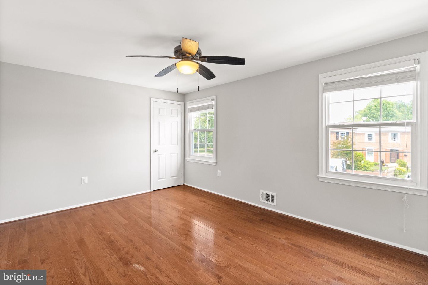8042 SAINT ANNES CT, ALEXANDRIA, Virginia 22309, 3 Bedrooms Bedrooms, ,3 BathroomsBathrooms,Residential,For sale,8042 SAINT ANNES CT,VAFX2227768 MLS # VAFX2227768