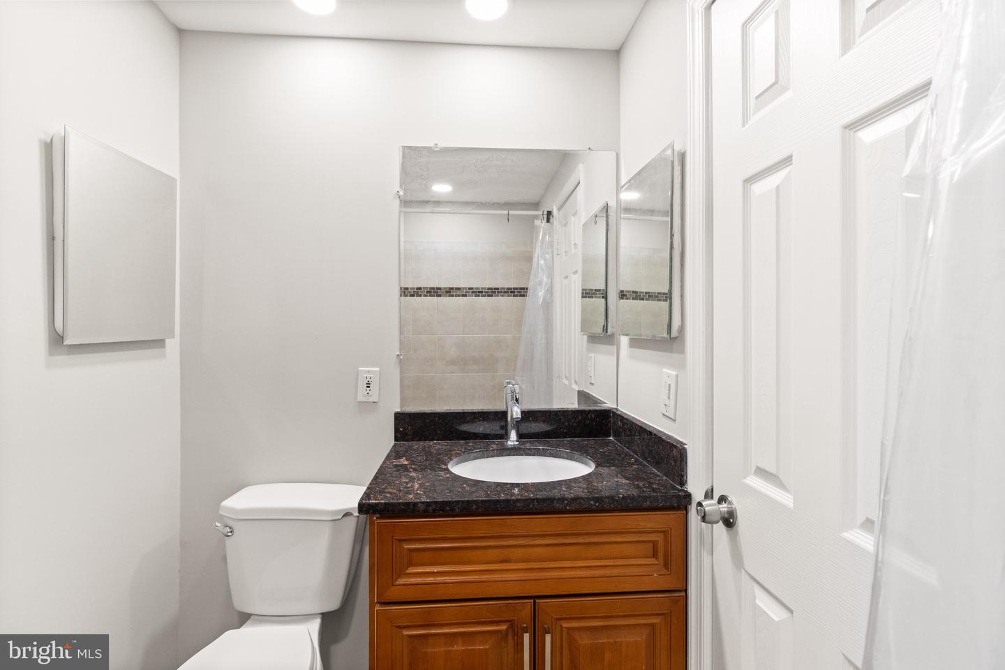 8042 SAINT ANNES CT, ALEXANDRIA, Virginia 22309, 3 Bedrooms Bedrooms, ,3 BathroomsBathrooms,Residential,For sale,8042 SAINT ANNES CT,VAFX2227768 MLS # VAFX2227768