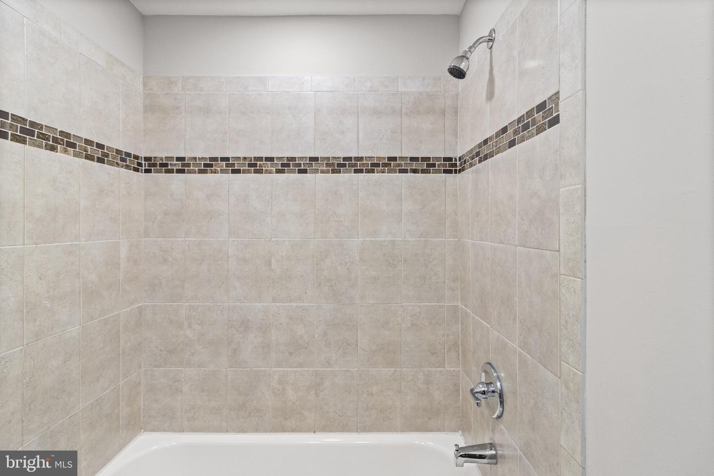 8042 SAINT ANNES CT, ALEXANDRIA, Virginia 22309, 3 Bedrooms Bedrooms, ,3 BathroomsBathrooms,Residential,For sale,8042 SAINT ANNES CT,VAFX2227768 MLS # VAFX2227768