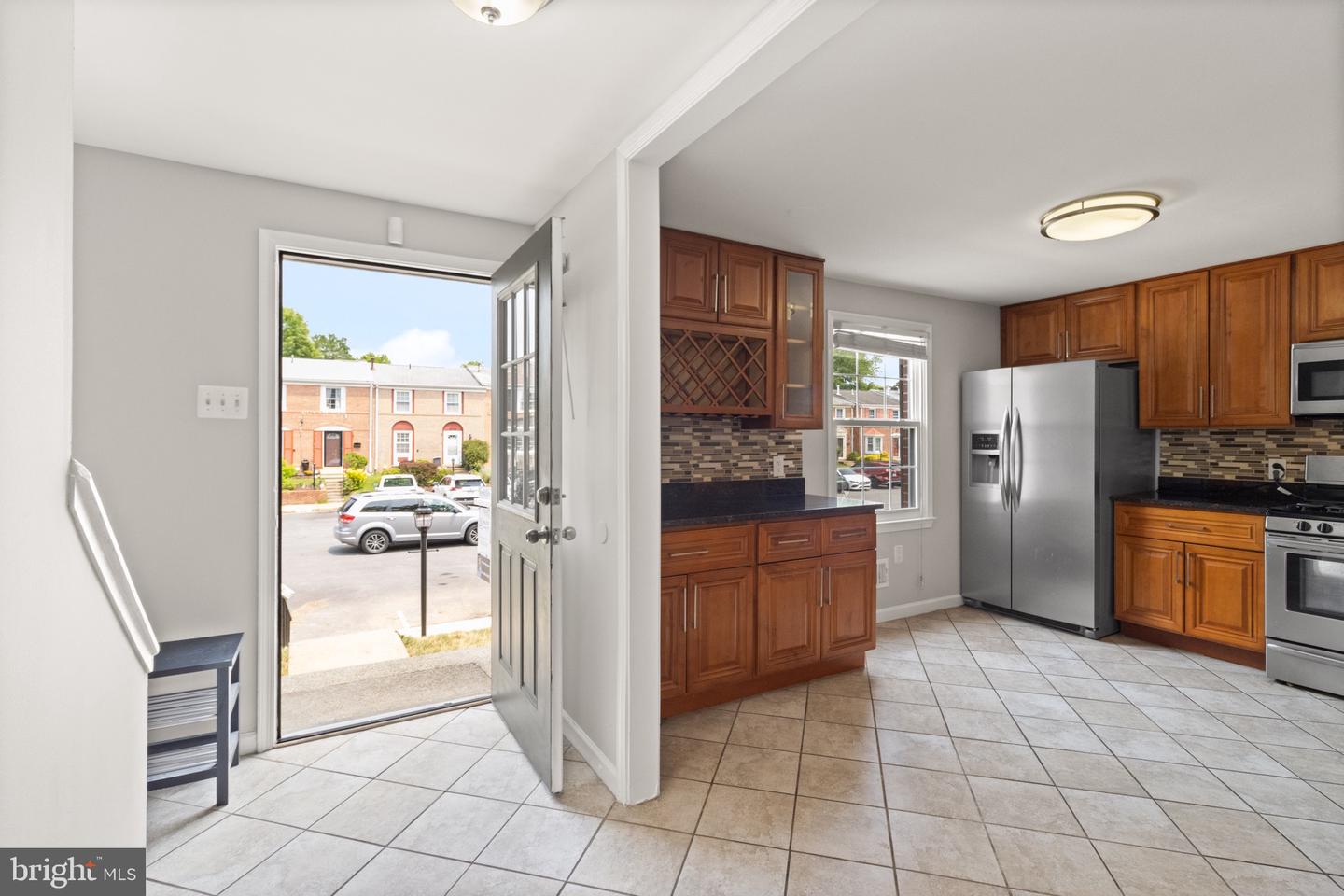 8042 SAINT ANNES CT, ALEXANDRIA, Virginia 22309, 3 Bedrooms Bedrooms, ,3 BathroomsBathrooms,Residential,For sale,8042 SAINT ANNES CT,VAFX2227768 MLS # VAFX2227768
