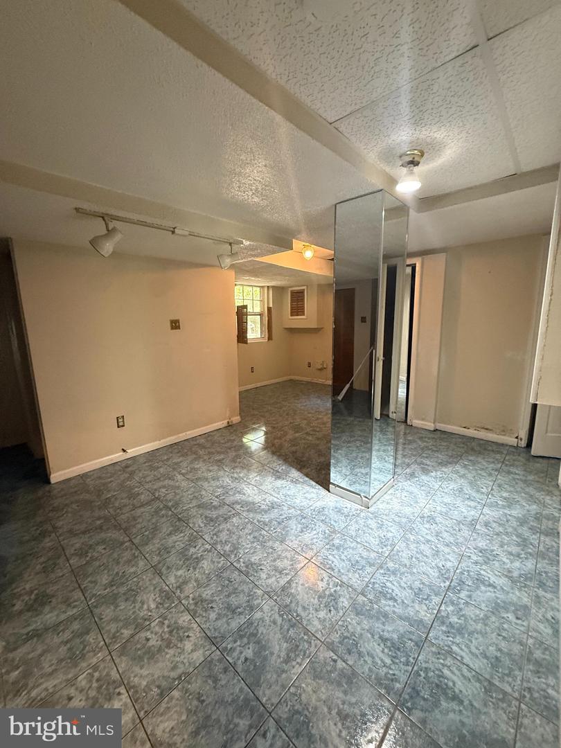 2544 34TH ST SE, WASHINGTON, District Of Columbia 20020, 4 Bedrooms Bedrooms, ,2 BathroomsBathrooms,Residential,For sale,2544 34TH ST SE,DCDC2191354 MLS # DCDC2191354
