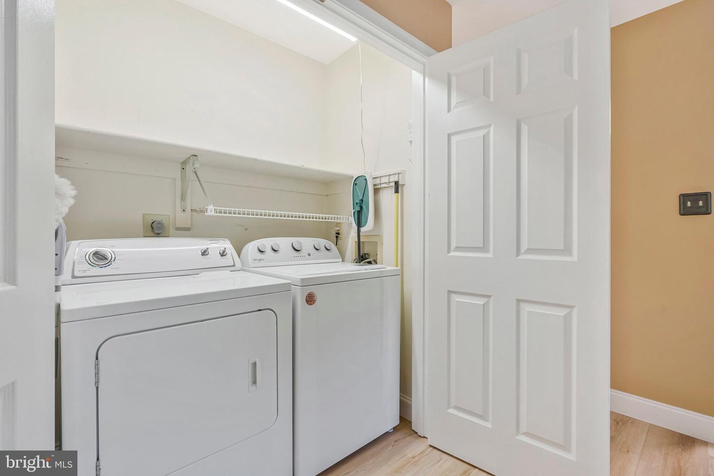 10866 MONTICELLO CT, GREAT FALLS, Virginia 22066, 3 Bedrooms Bedrooms, ,2 BathroomsBathrooms,Residential,For sale,10866 MONTICELLO CT,VALO2092332 MLS # VALO2092332