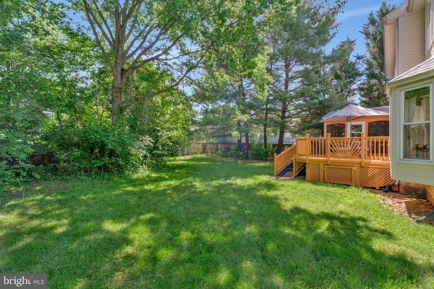 10866 MONTICELLO CT, GREAT FALLS, Virginia 22066, 3 Bedrooms Bedrooms, ,2 BathroomsBathrooms,Residential,For sale,10866 MONTICELLO CT,VALO2092332 MLS # VALO2092332