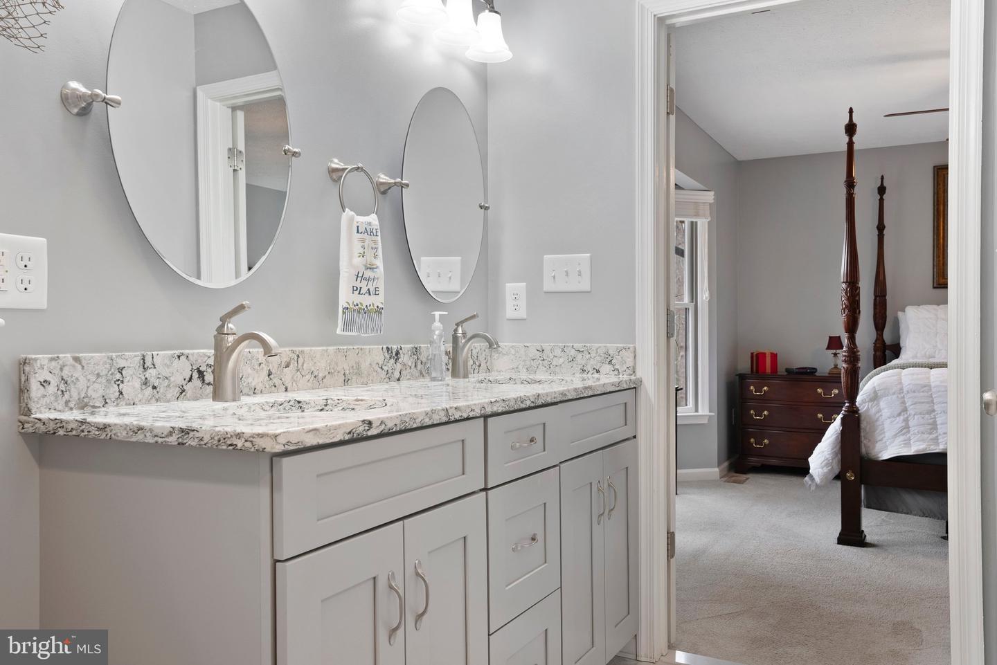 107 REDBUD CIR, CROSS JUNCTION, Virginia 22625, 3 Bedrooms Bedrooms, ,3 BathroomsBathrooms,Residential,For sale,107 REDBUD CIR,VAFV2033160 MLS # VAFV2033160