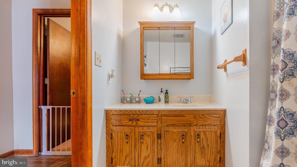 2468 DRY RUN RD, LURAY, Virginia 22835, 3 Bedrooms Bedrooms, ,2 BathroomsBathrooms,Residential,2468 DRY RUN RD,VAPA2004976 MLS # VAPA2004976
