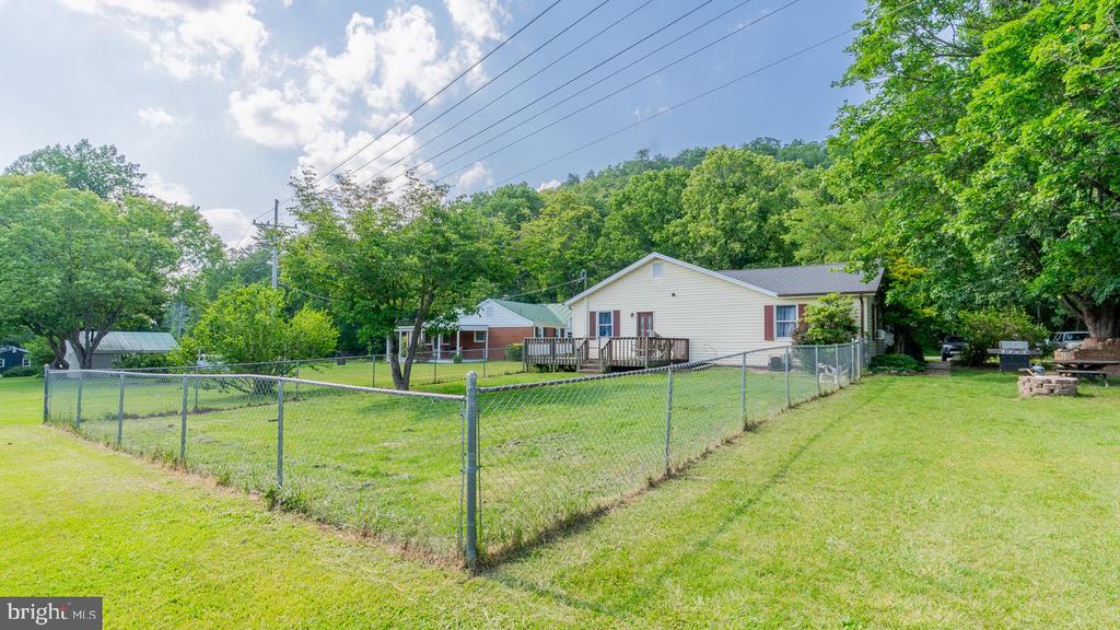 2468 DRY RUN RD, LURAY, Virginia 22835, 3 Bedrooms Bedrooms, ,2 BathroomsBathrooms,Residential,2468 DRY RUN RD,VAPA2004976 MLS # VAPA2004976
