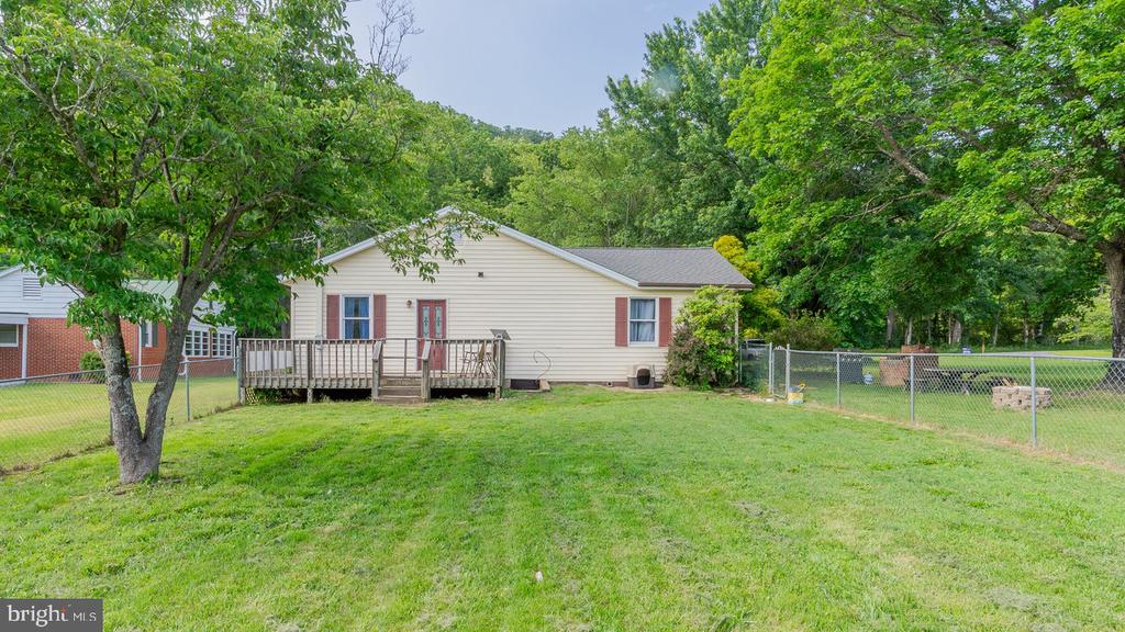 2468 DRY RUN RD, LURAY, Virginia 22835, 3 Bedrooms Bedrooms, ,2 BathroomsBathrooms,Residential,2468 DRY RUN RD,VAPA2004976 MLS # VAPA2004976