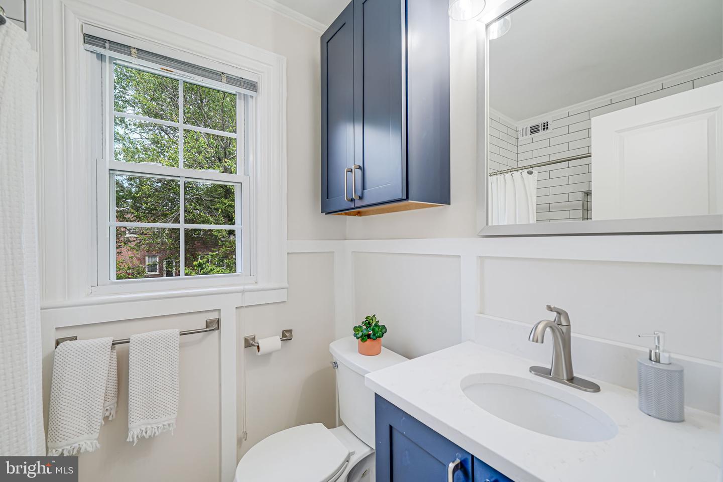 1301 S CLEVELAND ST #353, ARLINGTON, Virginia 22204, 1 Bedroom Bedrooms, ,1 BathroomBathrooms,Residential,For sale,1301 S CLEVELAND ST #353,VAAR2055366 MLS # VAAR2055366
