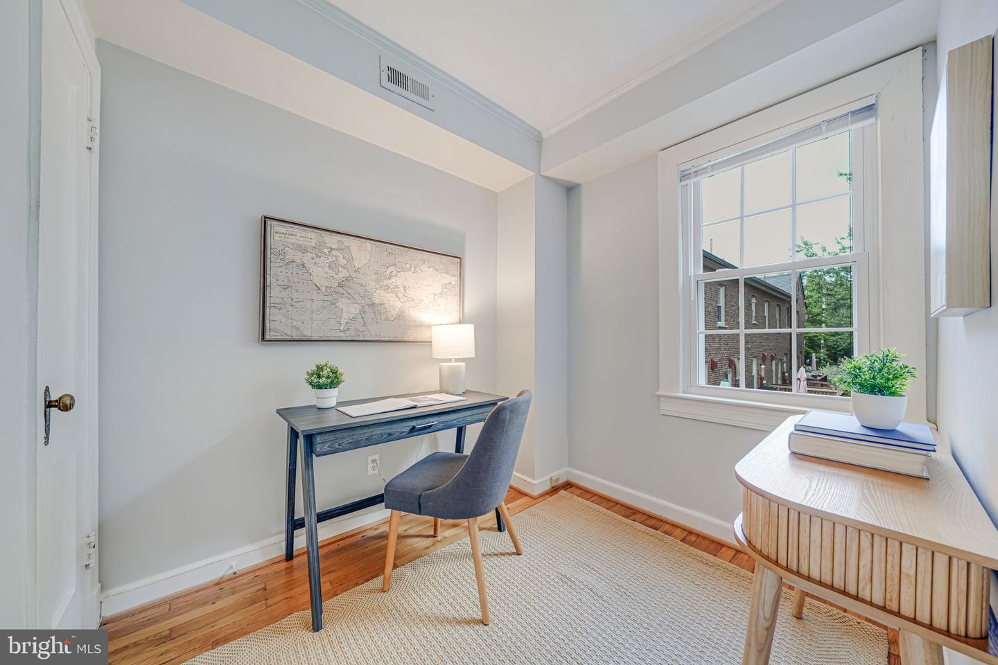 1301 S CLEVELAND ST #353, ARLINGTON, Virginia 22204, 1 Bedroom Bedrooms, ,1 BathroomBathrooms,Residential,For sale,1301 S CLEVELAND ST #353,VAAR2055366 MLS # VAAR2055366