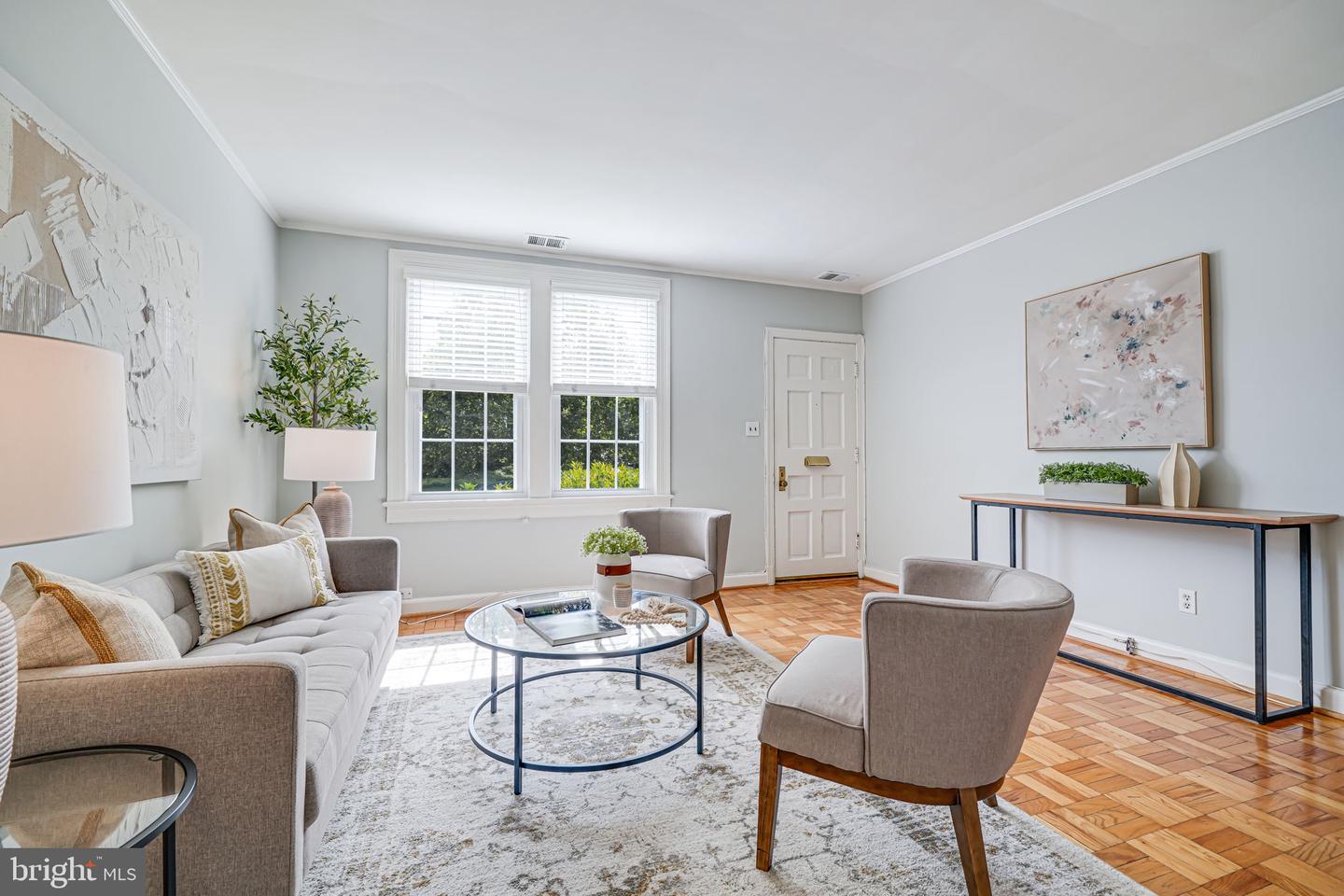1301 S CLEVELAND ST #353, ARLINGTON, Virginia 22204, 1 Bedroom Bedrooms, ,1 BathroomBathrooms,Residential,For sale,1301 S CLEVELAND ST #353,VAAR2055366 MLS # VAAR2055366