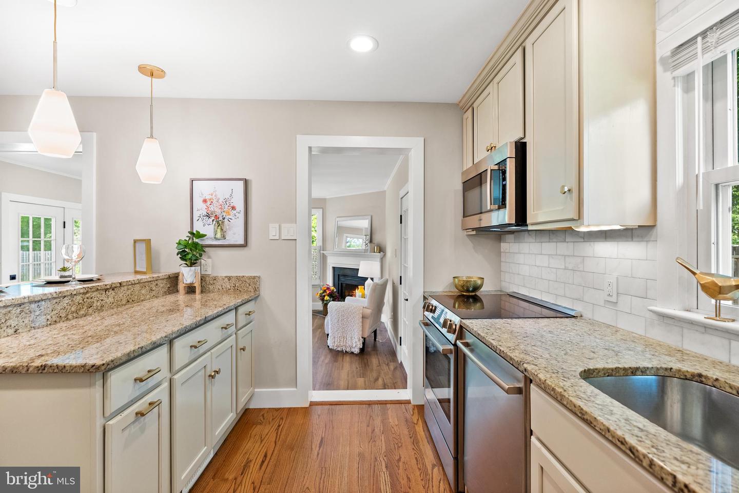 8620 CONOVER PL, ALEXANDRIA, Virginia 22308, 4 Bedrooms Bedrooms, ,2 BathroomsBathrooms,Residential,For sale,8620 CONOVER PL,VAFX2231466 MLS # VAFX2231466