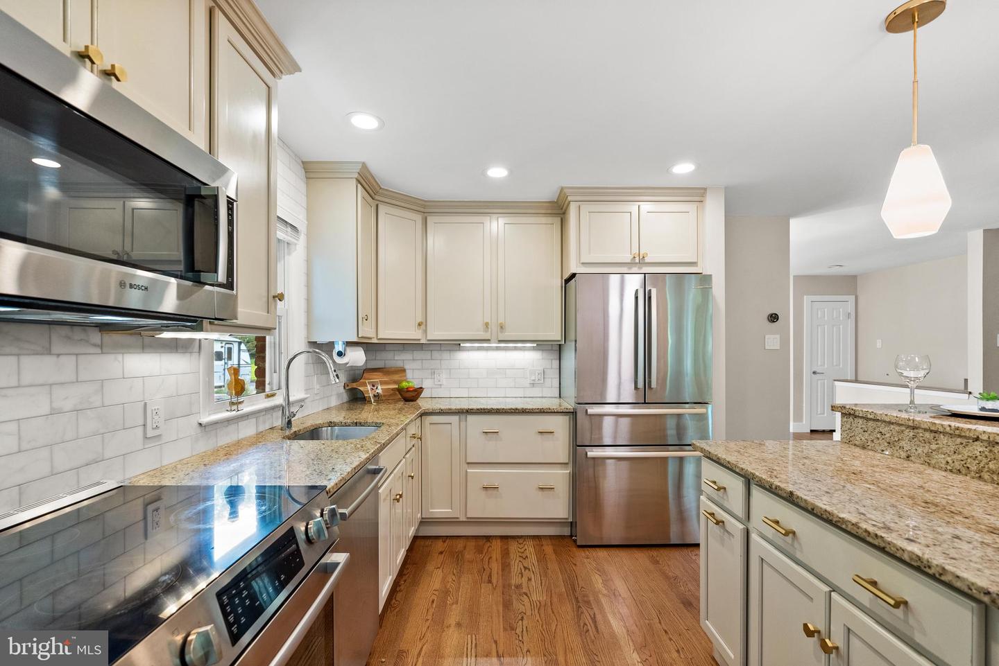 8620 CONOVER PL, ALEXANDRIA, Virginia 22308, 4 Bedrooms Bedrooms, ,2 BathroomsBathrooms,Residential,For sale,8620 CONOVER PL,VAFX2231466 MLS # VAFX2231466