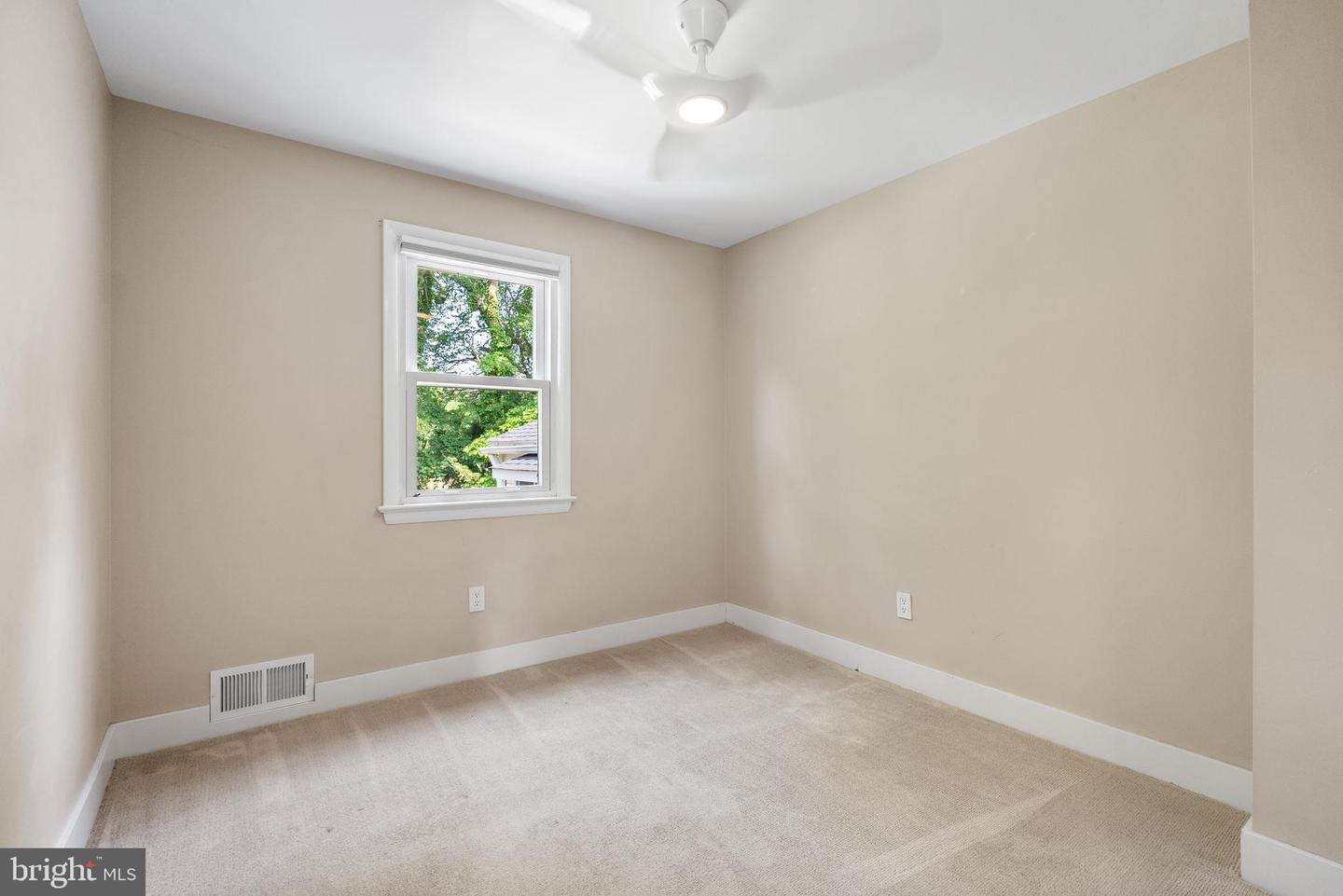8620 CONOVER PL, ALEXANDRIA, Virginia 22308, 4 Bedrooms Bedrooms, ,2 BathroomsBathrooms,Residential,For sale,8620 CONOVER PL,VAFX2231466 MLS # VAFX2231466