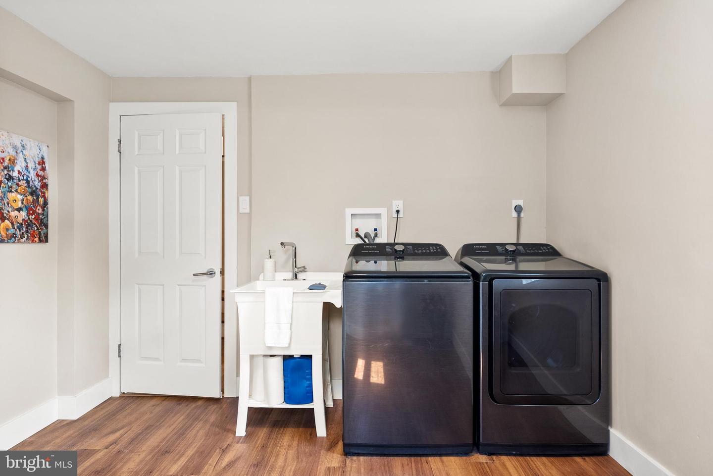8620 CONOVER PL, ALEXANDRIA, Virginia 22308, 4 Bedrooms Bedrooms, ,2 BathroomsBathrooms,Residential,For sale,8620 CONOVER PL,VAFX2231466 MLS # VAFX2231466