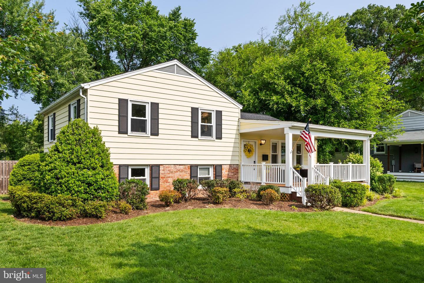 8620 CONOVER PL, ALEXANDRIA, Virginia 22308, 4 Bedrooms Bedrooms, ,2 BathroomsBathrooms,Residential,For sale,8620 CONOVER PL,VAFX2231466 MLS # VAFX2231466