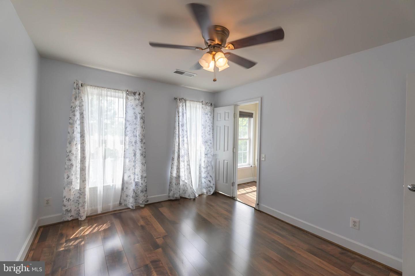 9184 LAUREL HIGHLANDS PL, MANASSAS, Virginia 20112, 4 Bedrooms Bedrooms, ,3 BathroomsBathrooms,Residential,For sale,9184 LAUREL HIGHLANDS PL,VAPW2091106 MLS # VAPW2091106