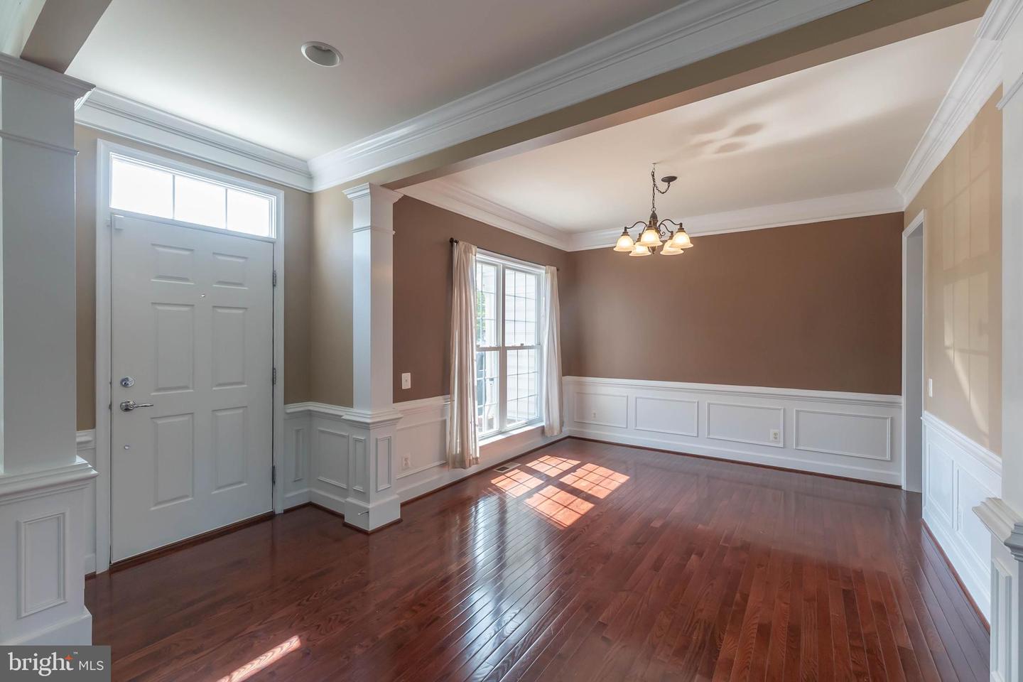 9184 LAUREL HIGHLANDS PL, MANASSAS, Virginia 20112, 4 Bedrooms Bedrooms, ,3 BathroomsBathrooms,Residential,For sale,9184 LAUREL HIGHLANDS PL,VAPW2091106 MLS # VAPW2091106