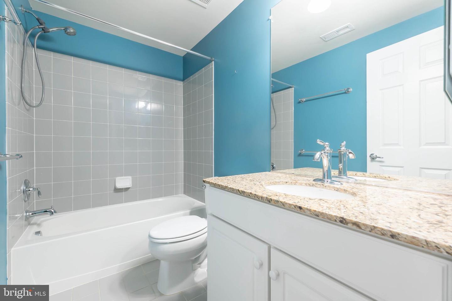 9184 LAUREL HIGHLANDS PL, MANASSAS, Virginia 20112, 4 Bedrooms Bedrooms, ,3 BathroomsBathrooms,Residential,For sale,9184 LAUREL HIGHLANDS PL,VAPW2091106 MLS # VAPW2091106