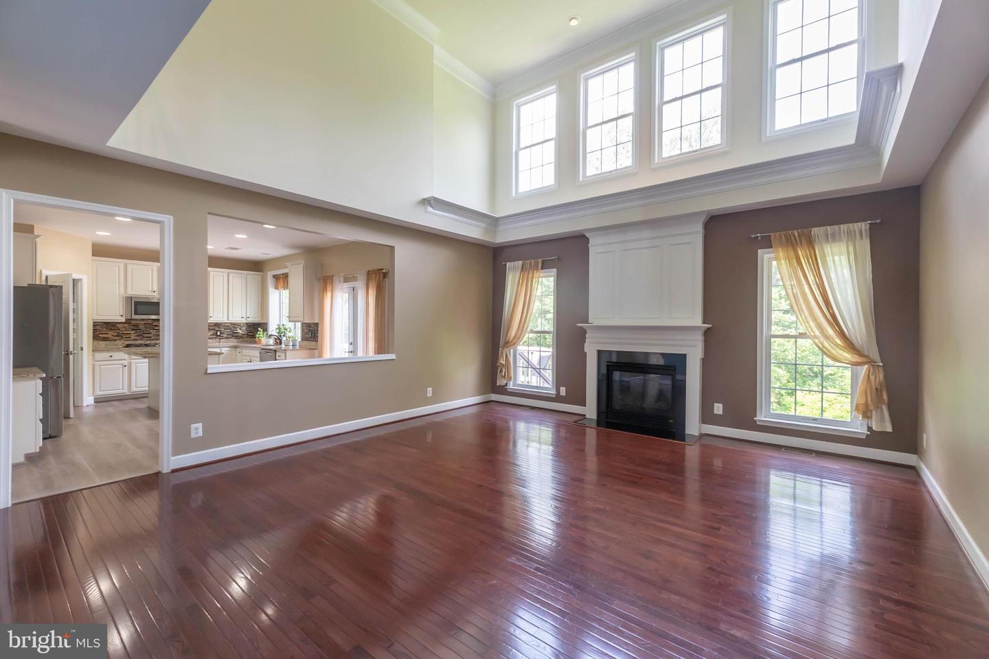 9184 LAUREL HIGHLANDS PL, MANASSAS, Virginia 20112, 4 Bedrooms Bedrooms, ,3 BathroomsBathrooms,Residential,For sale,9184 LAUREL HIGHLANDS PL,VAPW2091106 MLS # VAPW2091106