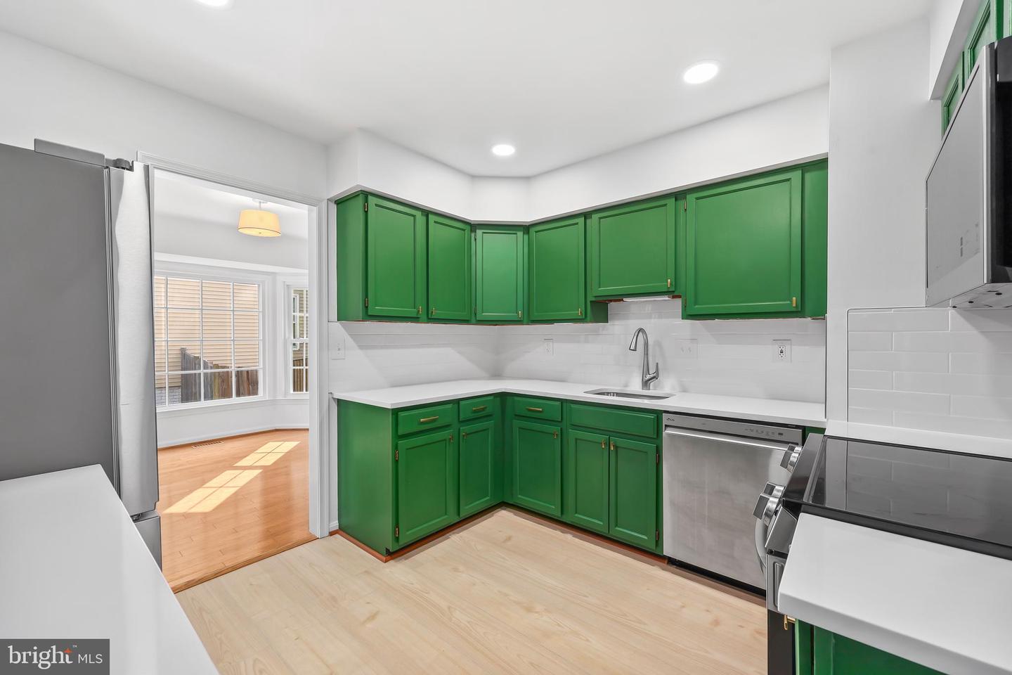 14451 WHISPERWOOD CT, DUMFRIES, Virginia 22025, 2 Bedrooms Bedrooms, ,3 BathroomsBathrooms,Residential,For sale,14451 WHISPERWOOD CT,VAPW2091344 MLS # VAPW2091344