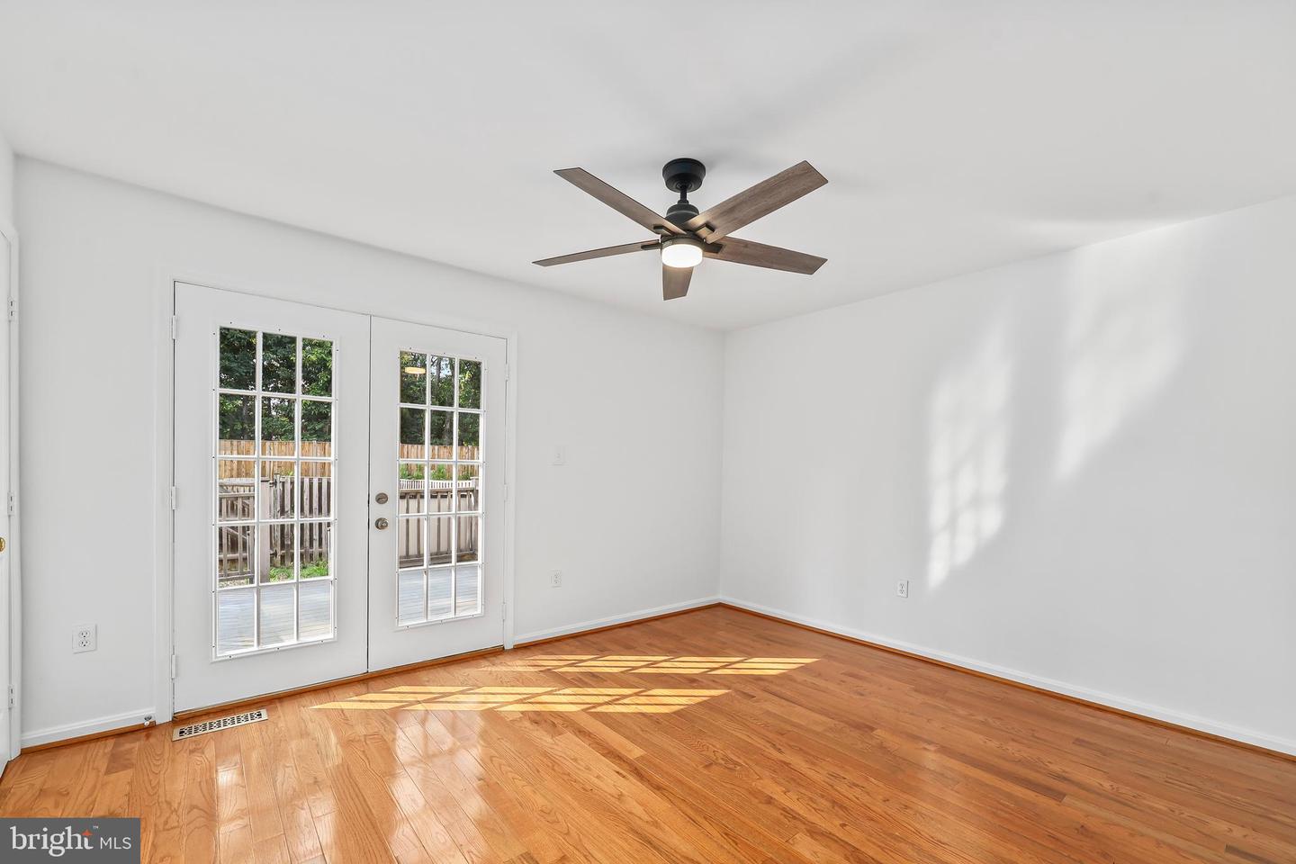 14451 WHISPERWOOD CT, DUMFRIES, Virginia 22025, 2 Bedrooms Bedrooms, ,3 BathroomsBathrooms,Residential,For sale,14451 WHISPERWOOD CT,VAPW2091344 MLS # VAPW2091344