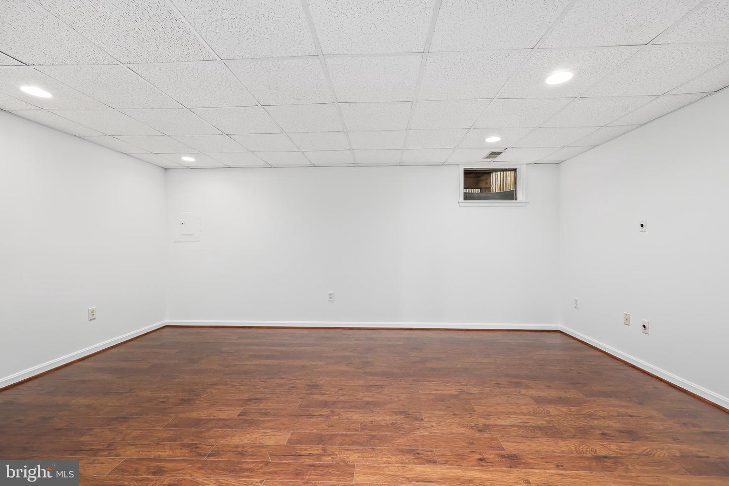 14451 WHISPERWOOD CT, DUMFRIES, Virginia 22025, 2 Bedrooms Bedrooms, ,3 BathroomsBathrooms,Residential,For sale,14451 WHISPERWOOD CT,VAPW2091344 MLS # VAPW2091344