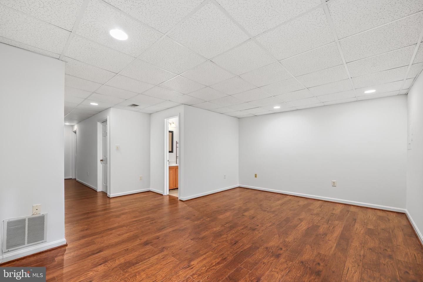 14451 WHISPERWOOD CT, DUMFRIES, Virginia 22025, 2 Bedrooms Bedrooms, ,3 BathroomsBathrooms,Residential,For sale,14451 WHISPERWOOD CT,VAPW2091344 MLS # VAPW2091344