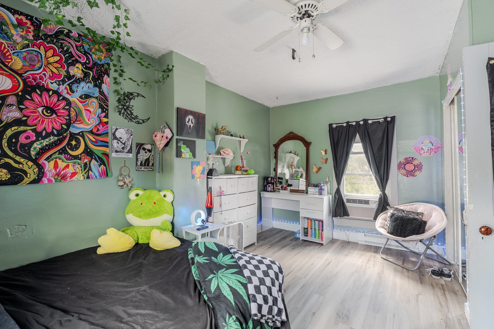 206 N THIRD ST, SHENANDOAH, Virginia 22849, 3 Bedrooms Bedrooms, ,2 BathroomsBathrooms,Residential,206 N THIRD ST,665052 MLS # 665052