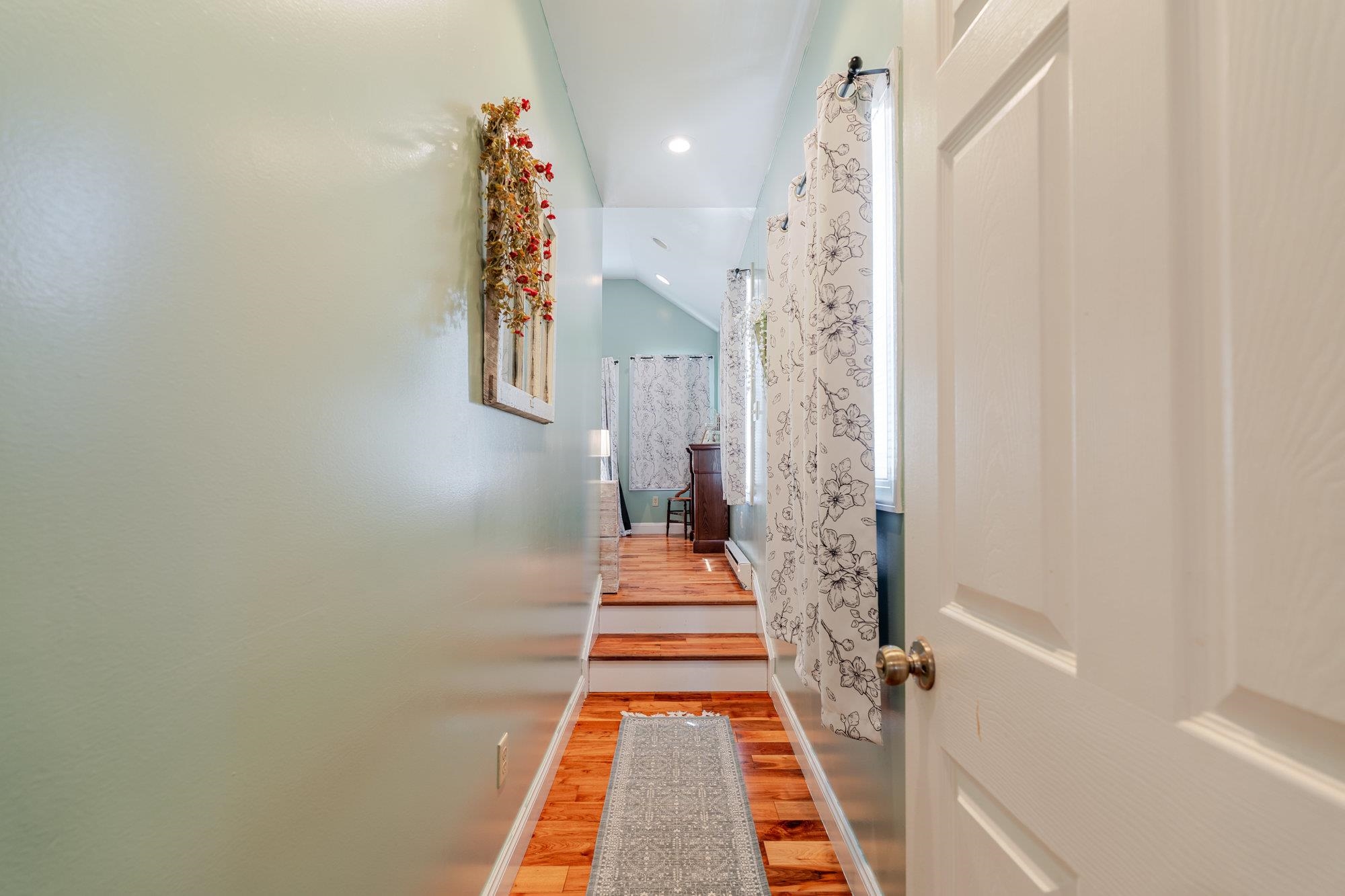 206 N THIRD ST, SHENANDOAH, Virginia 22849, 3 Bedrooms Bedrooms, ,2 BathroomsBathrooms,Residential,206 N THIRD ST,665052 MLS # 665052