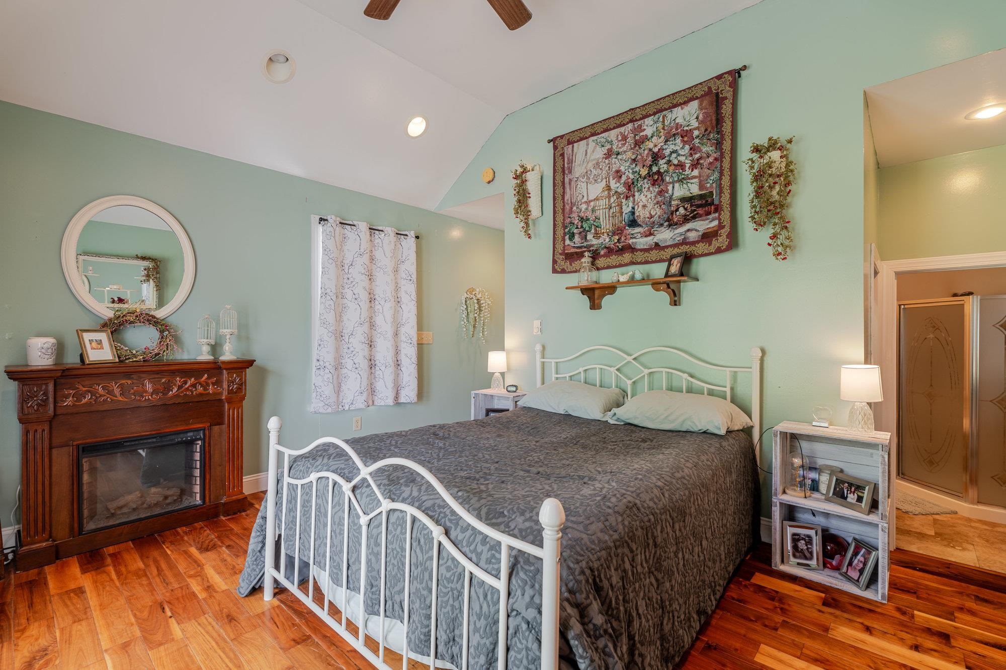 206 N THIRD ST, SHENANDOAH, Virginia 22849, 3 Bedrooms Bedrooms, ,2 BathroomsBathrooms,Residential,206 N THIRD ST,665052 MLS # 665052