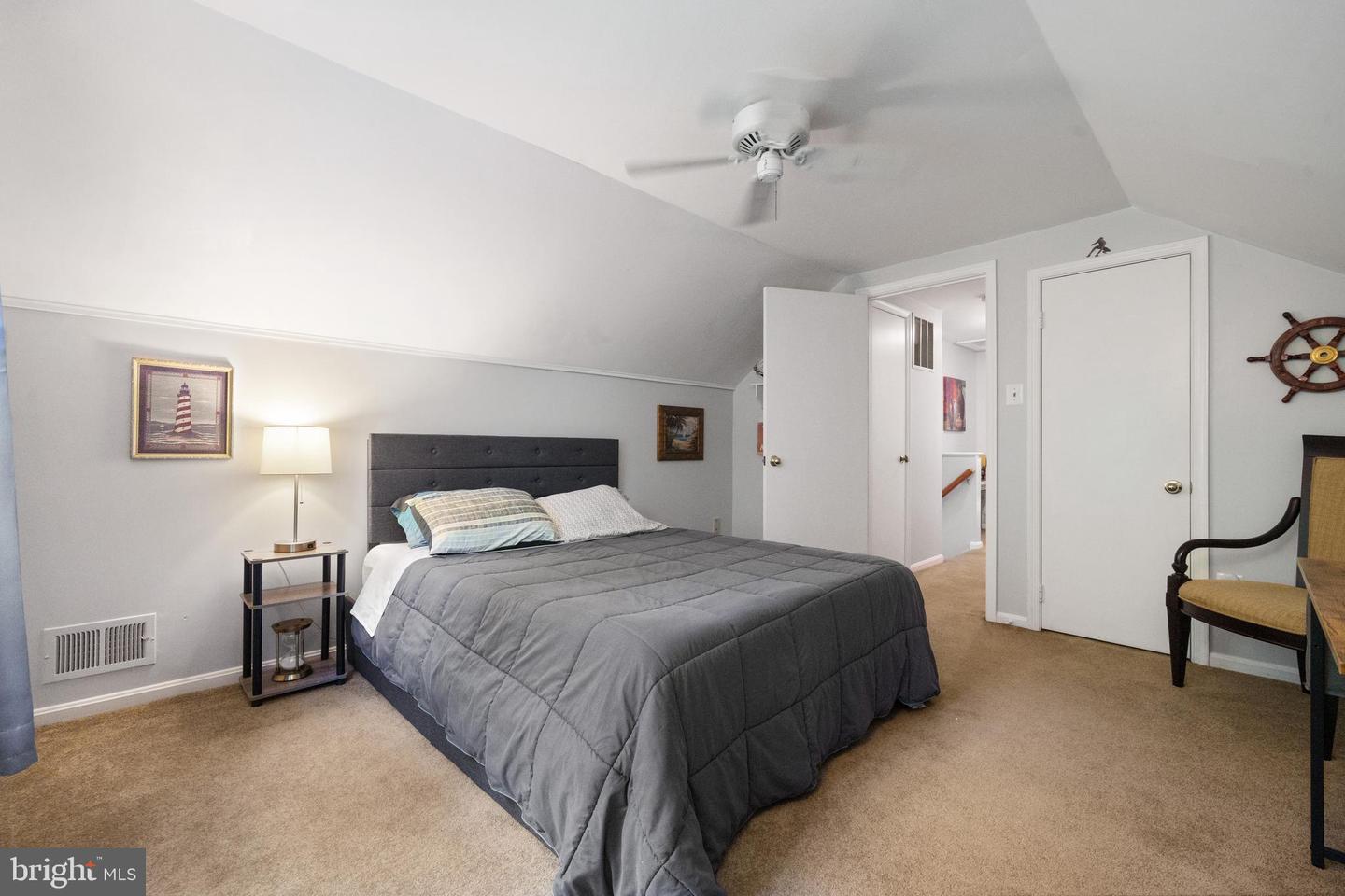 15251 CEDAR KNOLL CT, DUMFRIES, Virginia 22025, 3 Bedrooms Bedrooms, 7 Rooms Rooms,3 BathroomsBathrooms,Residential,For sale,15251 CEDAR KNOLL CT,VAPW2091484 MLS # VAPW2091484