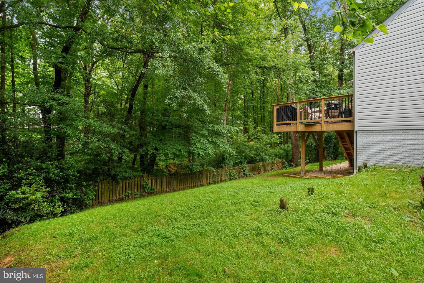 15251 CEDAR KNOLL CT, DUMFRIES, Virginia 22025, 3 Bedrooms Bedrooms, 7 Rooms Rooms,3 BathroomsBathrooms,Residential,For sale,15251 CEDAR KNOLL CT,VAPW2091484 MLS # VAPW2091484