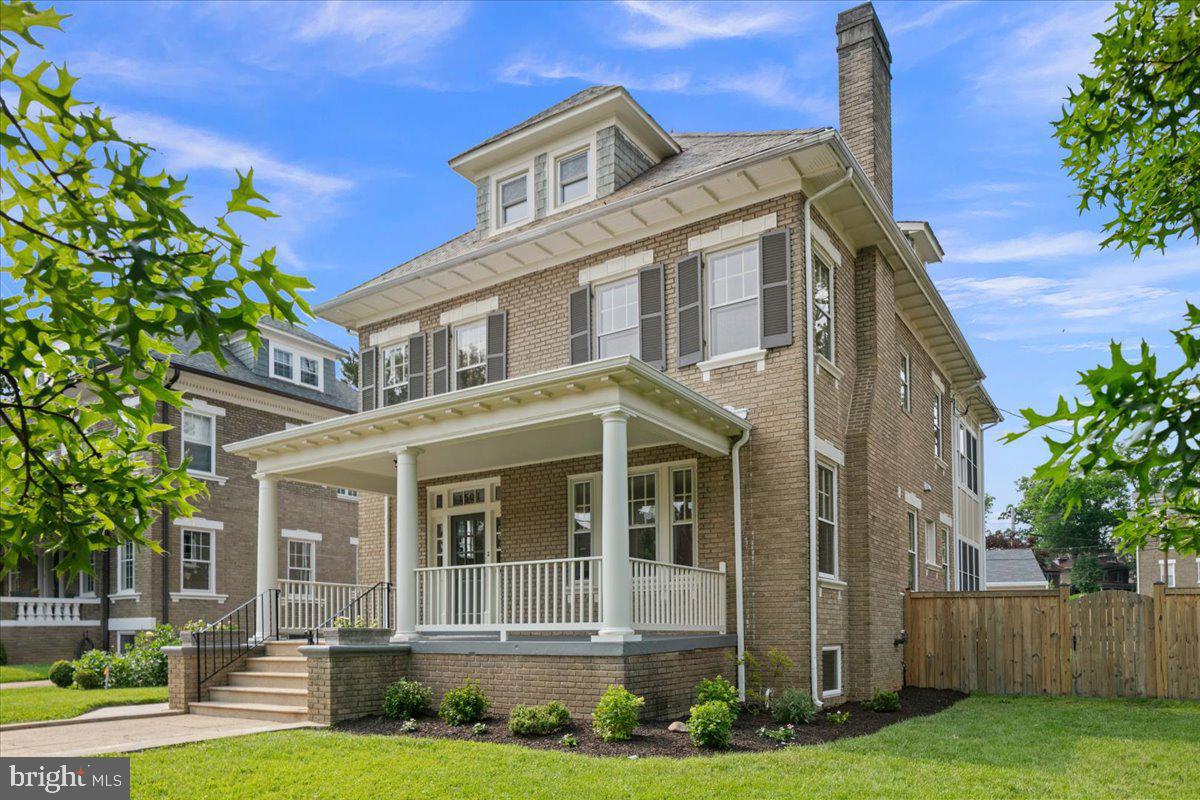 1501 HAMILTON ST NW, WASHINGTON, District Of Columbia 20011, 8 Bedrooms Bedrooms, ,6 BathroomsBathrooms,Residential,For sale,1501 HAMILTON ST NW,DCDC2194510 MLS # DCDC2194510