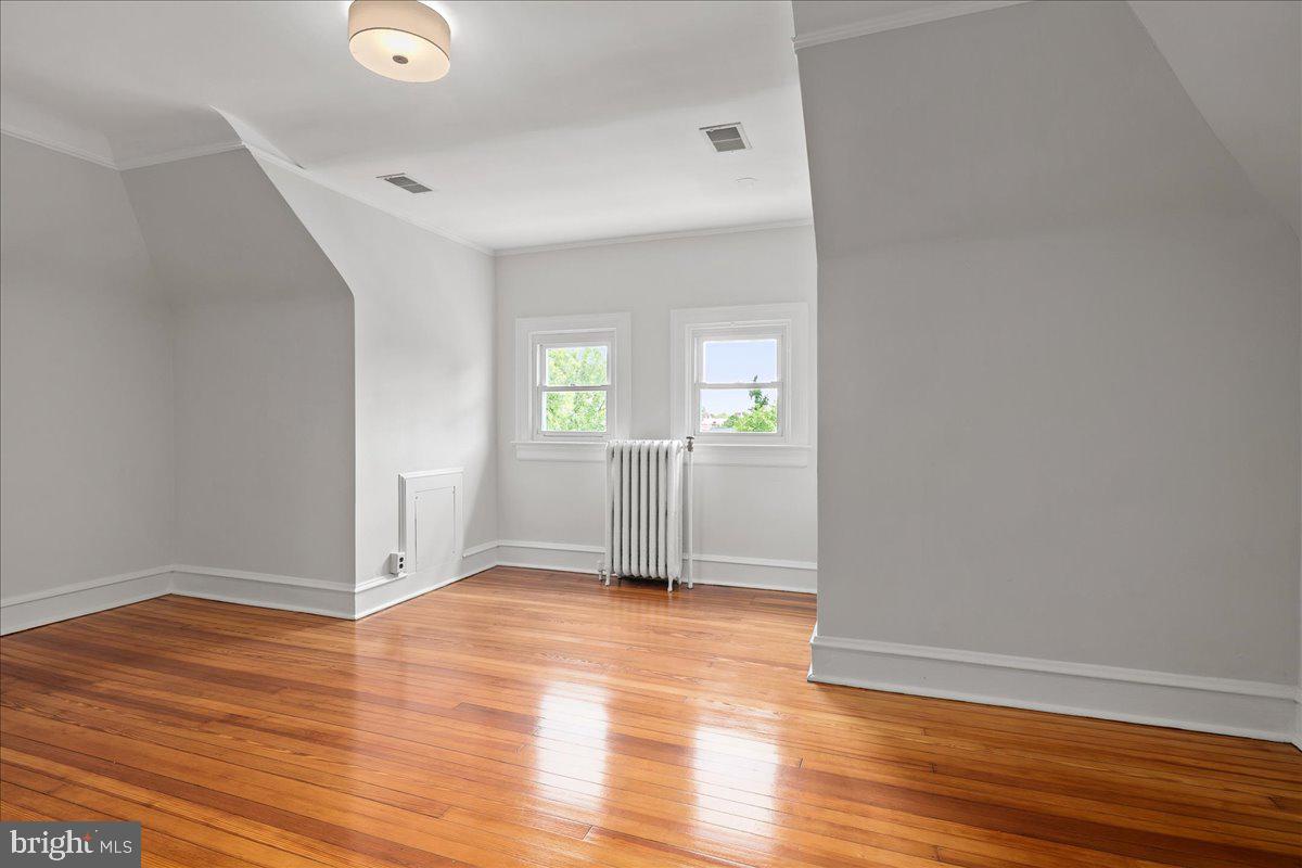 1501 HAMILTON ST NW, WASHINGTON, District Of Columbia 20011, 8 Bedrooms Bedrooms, ,6 BathroomsBathrooms,Residential,For sale,1501 HAMILTON ST NW,DCDC2194510 MLS # DCDC2194510